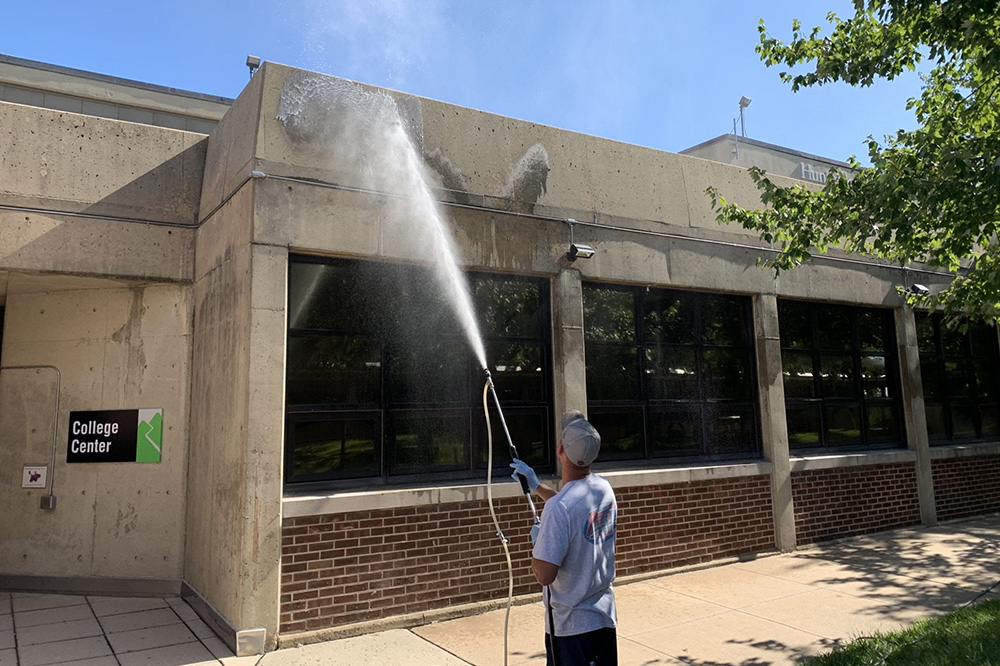 Commercial Pressure Washing